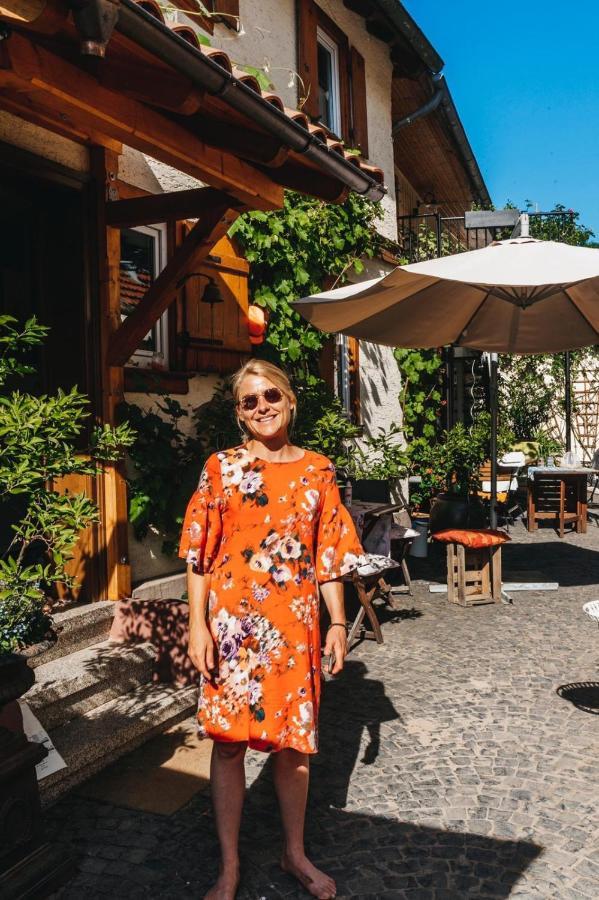 Tante Berg B&B Bad Vilbel Bagian luar foto