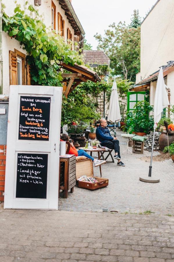Tante Berg B&B Bad Vilbel Bagian luar foto
